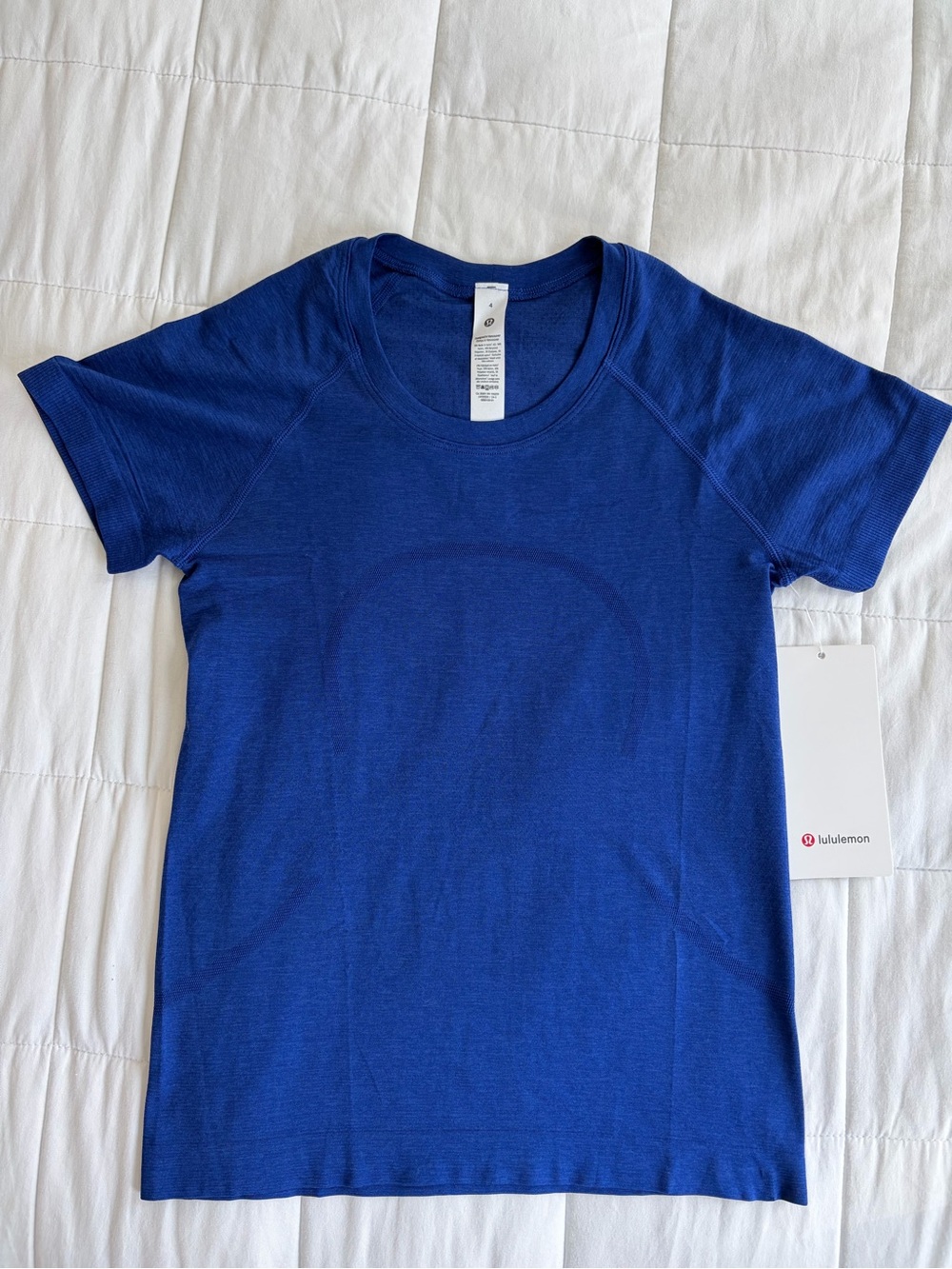lululemon athletica Women’s Deep Blue Short Sleeve Crew Tee